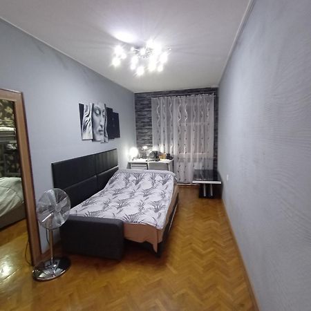 Apartament Venge: Family-Friendly Air-Conditioned Flat with Netflix Wroclaw Exterior photo