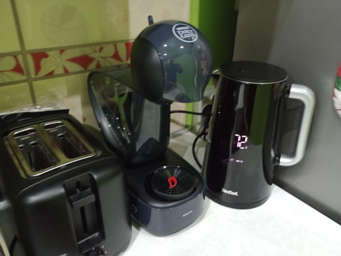 Apartament Venge: Family-Friendly Air-Conditioned Flat with Netflix Wroclaw Exterior photo