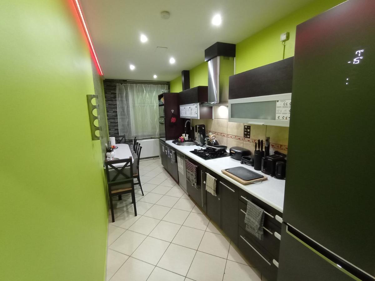 Apartament Venge: Family-Friendly Air-Conditioned Flat with Netflix Wroclaw Exterior photo