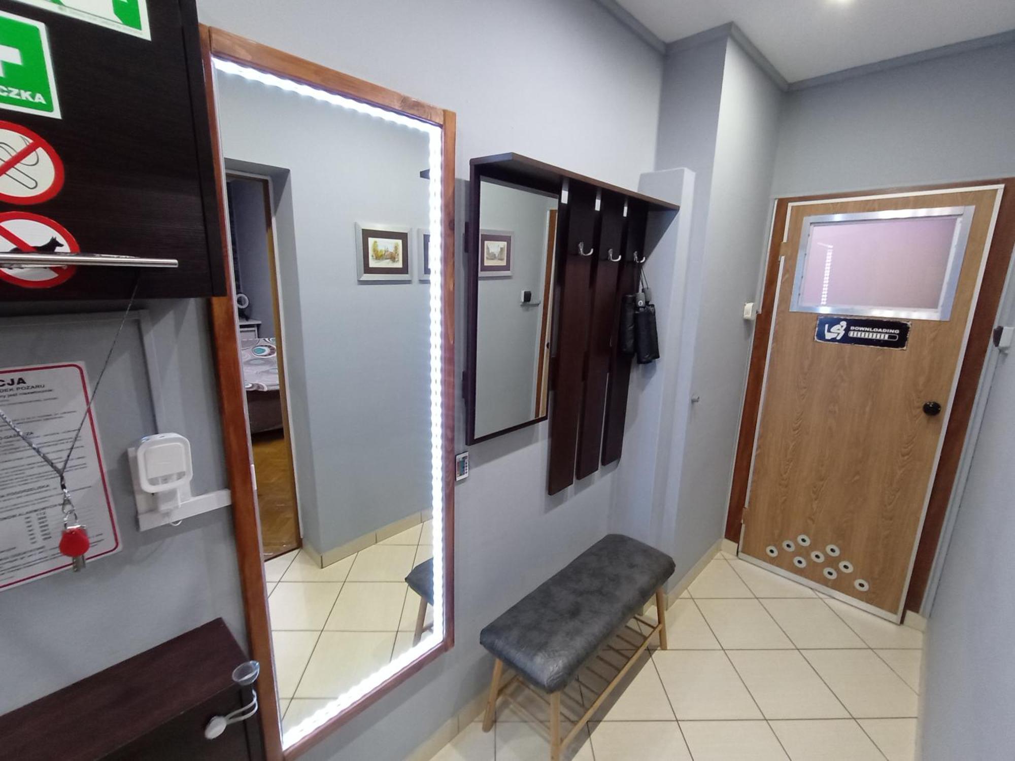 Apartament Venge: Family-Friendly Air-Conditioned Flat with Netflix Wroclaw Exterior photo