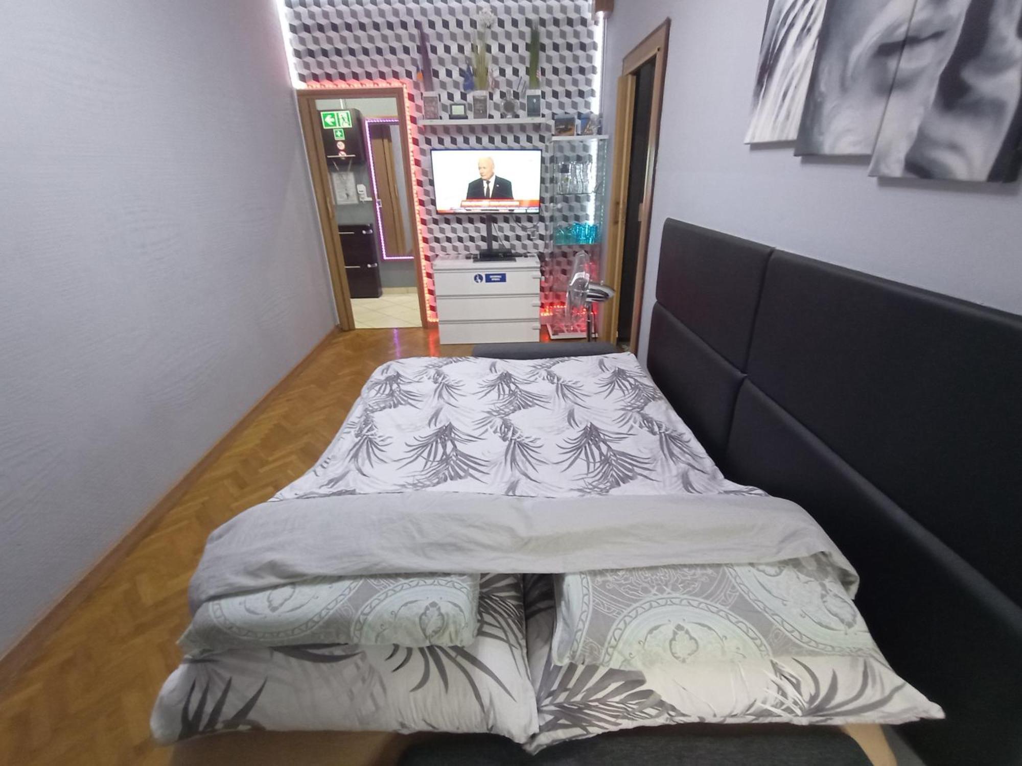 Apartament Venge: Family-Friendly Air-Conditioned Flat with Netflix Wroclaw Exterior photo